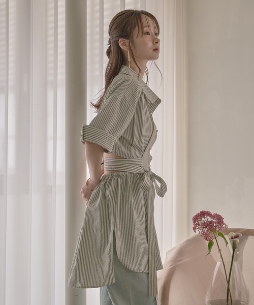 mideal(マイディール)の「back open striped shirt / バックオープンストライプシャツ(シャツ/ブラウス・レディース・オフホワイト/ネイビー・FREE)」の14枚目の写真