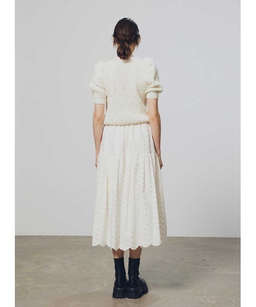 COEL（コエル）の「スカラップジャガードフレアスカート（スカート・レディース・ホワイト/ブラック・36/38）」の5枚目の写真