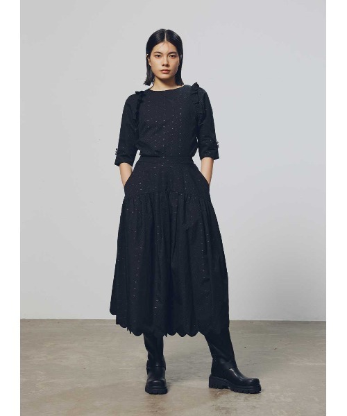 COEL（コエル）の「スカラップジャガードフレアスカート（スカート・レディース・ホワイト/ブラック・36/38）」の7枚目の写真