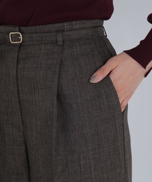 NATURAL BEAUTY BASIC（ナチュラルビューティーベーシック）の「◇シャークスキン SETUPストレートテーパードパンツ（その他パンツ・レディース・ダークブラウン/ネイビー・X-SMALL/MEDIUM/SMALL）」の11枚目の写真