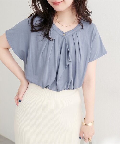 natural couture（ナチュラルクチュール）の「【sherbet line】接触冷感ドレープフリルカットソーブラウス（シャツ/ブラウス・レディース・ラベンダー/ネイビー/ボルドー/ブルー/オフホワイト・FREE）」の16枚目の写真