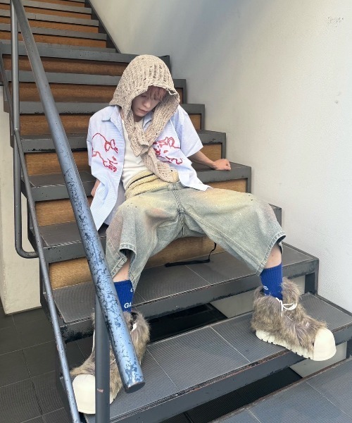 Never mind the XU / Chikashitsu+（ネバーマインド ザ エックスユー / チカシツプラス）の「【Nerd out XU】pink washed seven quarte denim pants / 【ナードアウトエックスユー】ピンクウォッシュドワイドハーフパンツ（デニムパンツ・メンズ・ブルー・M）」の5枚目の写真