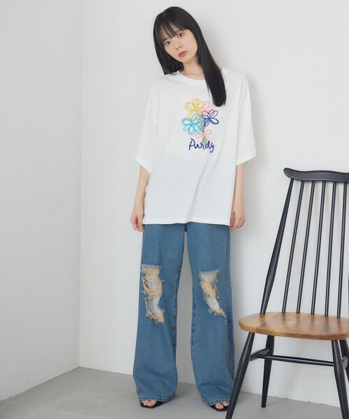 RETRO GIRL（レトロガール）の「花刺繍BIGTEE（Tシャツ/カットソー・レディース・オフホワイト/ブルー/ホワイト系その他・FREE）」の12枚目の写真