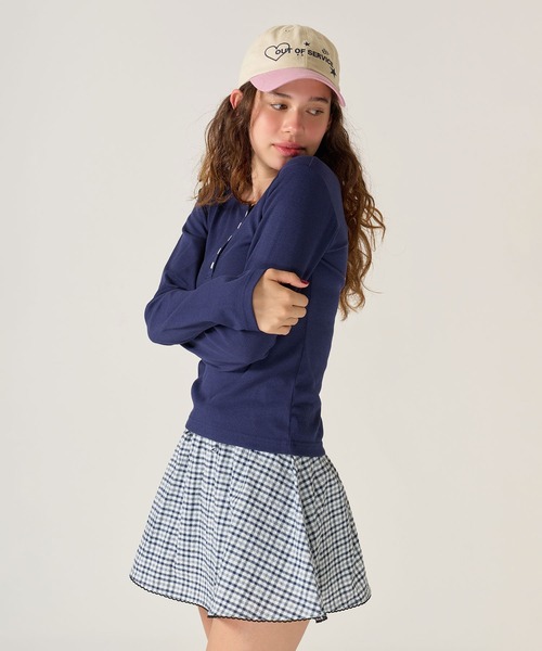 TINA:JOJUN(ティーナジョジュン)の「パンツ付き ミニスカート TINA:JOJUN(スカート・レディース・ネイビー/レッド・M)」の10枚目の写真