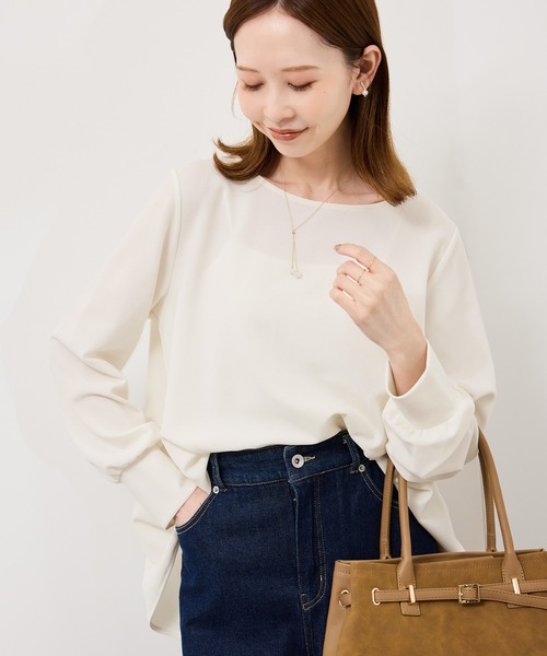 ROPE' PICNIC(ロペピクニック)の「エアリーカットジョーゼットトップス(Tシャツ/カットソー・レディース・キナリ/ベージュ/ネイビー・S/M)」の2枚目の写真