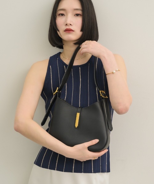 NEUNA(ヌナ)の「【大人気bagからminiサイズが登場!】miniラウンドトートバッグ(ショルダーバッグ・レディース・アイボリー/ブラック・FREE)」の8枚目の写真