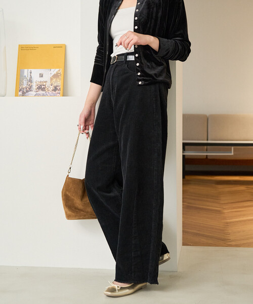 FREAK'S STORE（フリークスストア）の「限定展開　コーデュロイ カーブ パンツ（その他パンツ・レディース・ライトグレー/ブラック/グレー/ブラウン・SMALL/MEDIUM）」の13枚目の写真