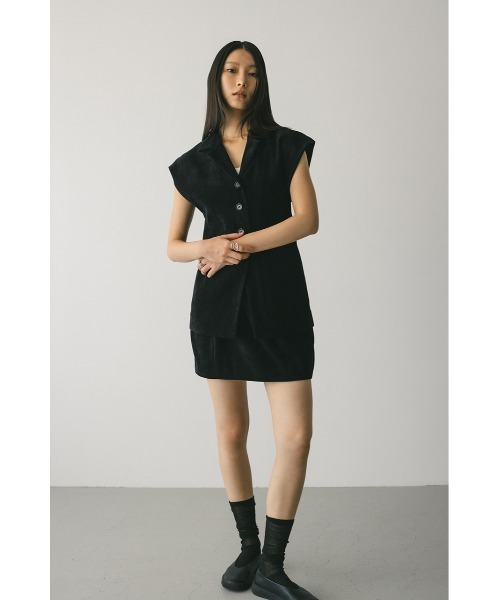 STYLEMIXER（スタイルミキサー）の「ショルダータックベロアベスト（ベスト・レディース・ブラウン/ブラック・FREE）」の4枚目の写真