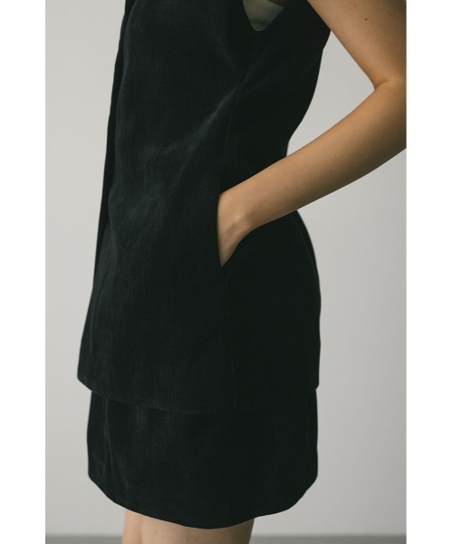 STYLEMIXER（スタイルミキサー）の「ショルダータックベロアベスト（ベスト・レディース・ブラウン/ブラック・FREE）」の9枚目の写真