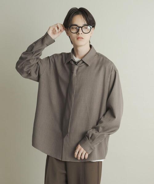 SENSE OF PLACE by URBAN RESEARCH（センスオブプレイスバイアーバンリサーチ）の「レギュラーカラーネクタイシャツ（シャツ/ブラウス・メンズ・グレー/ブルー/ブラウン系その他・MEDIUM/LARGE）」の2枚目の写真
