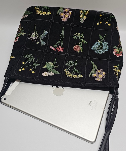 ANOTHER S（アナザーエス）の「花柄刺繍ショルダーバッグ（ショルダーバッグ・レディース・ブラック・FREE）」の4枚目の写真