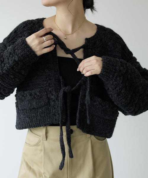 IENA LA BOUCLE（イエナラブークル）の「IENA LA BOUCLE デフォルメハンドニットカーディガン（カーディガン/ボレロ・レディース・ブラック・FREE）」の7枚目の写真