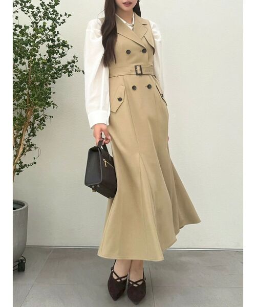 dazzlin（ダズリン）の「トレンチディティールジレワンピース（ワンピース・レディース・チャコールグレー/ベージュ/ブラウン・SMALL/MEDIUM）」の3枚目の写真