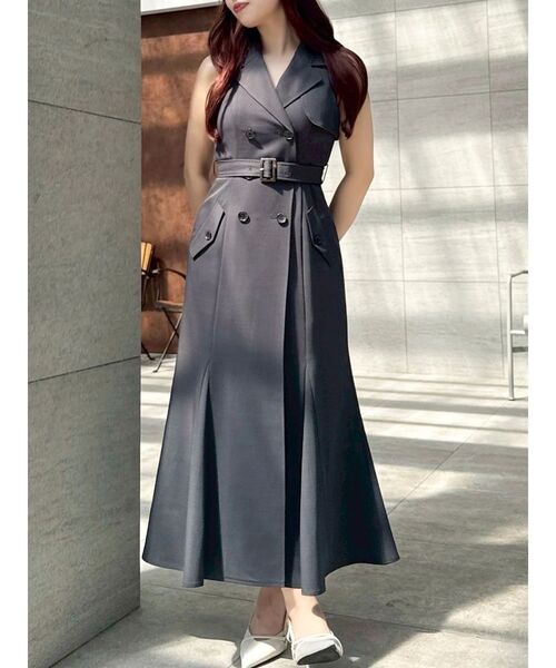 dazzlin（ダズリン）の「トレンチディティールジレワンピース（ワンピース・レディース・チャコールグレー/ベージュ/ブラウン・SMALL/MEDIUM）」の4枚目の写真