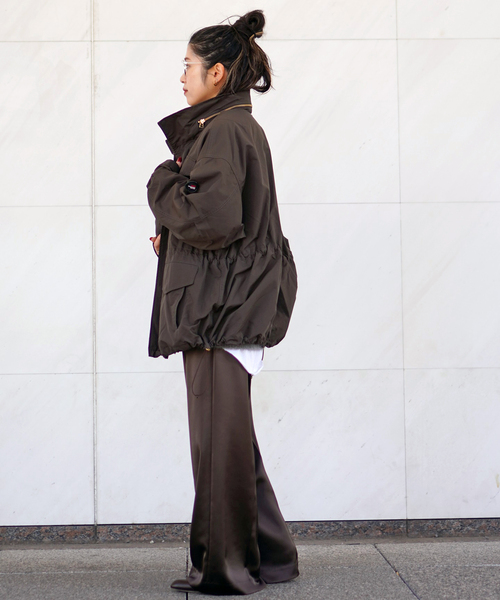 AP STUDIO（エーピーストゥディオ）の「サテンプルオンパンツ（スラックス・レディース・チョコ/ブラック・40/38/36）」の5枚目の写真