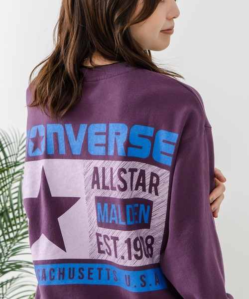 CONVERSE(コンバース)の「【CONVERSE/コンバース】バックプリント ブランドロゴ スウェットトレーナー(スウェット・レディース・パープル/オフホワイト・MEDIUM)」の2枚目の写真