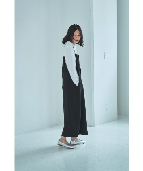 marjour(マージュール)の「STRAIGHT JUMPER SKIRT(ワンピース・レディース・ブラック/モカ・M)」の8枚目の写真