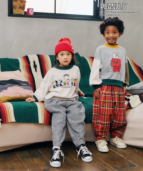 F.O.KIDS(エフオーキッズ)の「【PEANUTS】4柄トレーナー(スウェット・キッズ・キナリ/パープル/レインボー/イエロー・80/90/100/110/120/130/140/150/160)」の14枚目の写真