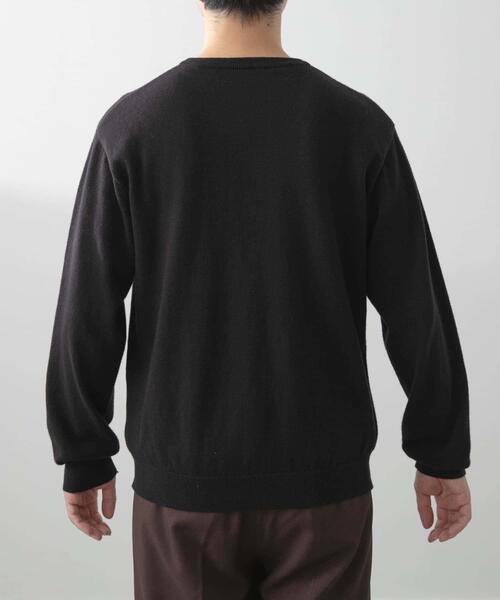 ITEMS URBANRESEARCH(アイテムズ アーバンリサーチ)の「カシミヤ×コットンクルーネックセーター(ニット/セーター・メンズ・ブラック/グレー/モカ/ボルドー・MEDIUM/LARGE)」の12枚目の写真