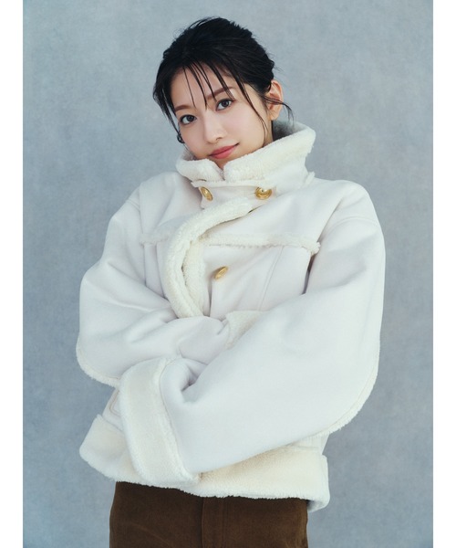 SNIDEL（スナイデル）の「【WEB限定/ボアコレクション】金ボタンバリエジャケット（ブルゾン・レディース・アイボリー/ブラック/ピンク・F）」の4枚目の写真