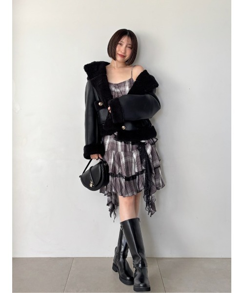 SNIDEL（スナイデル）の「【WEB限定/ボアコレクション】金ボタンバリエジャケット（ブルゾン・レディース・アイボリー/ブラック/ピンク・F）」の20枚目の写真