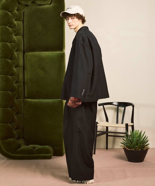 MAISON SPECIAL（メゾンスペシャル）の「《UNISEX》Wool Linen Prime-Over Set Up/ウールリネンプライムオーバーセットアップ【MAISON SPECIAL/メゾンスペシャル】（テーラードジャケット・メンズ・グレー/チャコールグレー/ブラック・2/1/0）」の9枚目の写真