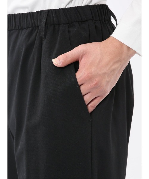 m.f.editorial（エムエフエディトリアル）の「【ストレッチ 吸水速乾 防シワ】m.f.エディトリアル メンズ circle motion adapt ワイドストレートパンツ(セットアップ可能)（スラックス・メンズ・ブラック・MEDIUM/LARGE/X-LARGE）」の8枚目の写真