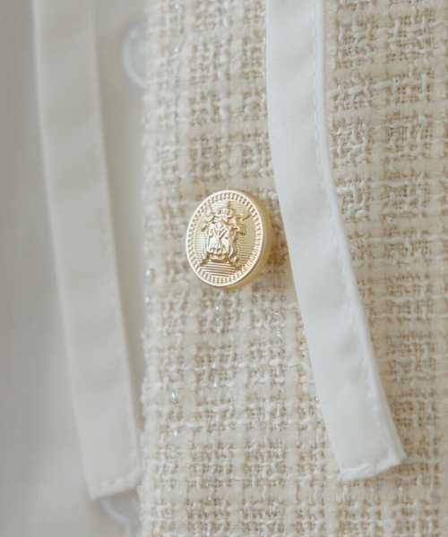 flower（フラワー）の「シャイニーツイードジャケット（ノーカラージャケット・レディース・アイボリー/ブラック・FREE）」の11枚目の写真