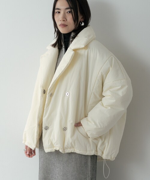 GALLEST（ギャレスト）の「パディングフォルムコート（その他アウター・レディース・オフホワイト/ブラック/ダークブラウン・34/38）」の2枚目の写真