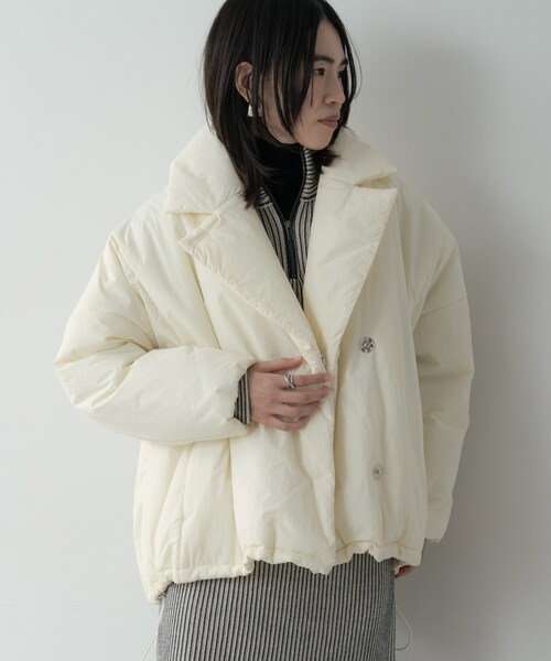 GALLEST（ギャレスト）の「パディングフォルムコート（その他アウター・レディース・オフホワイト/ブラック/ダークブラウン・34/38）」の6枚目の写真