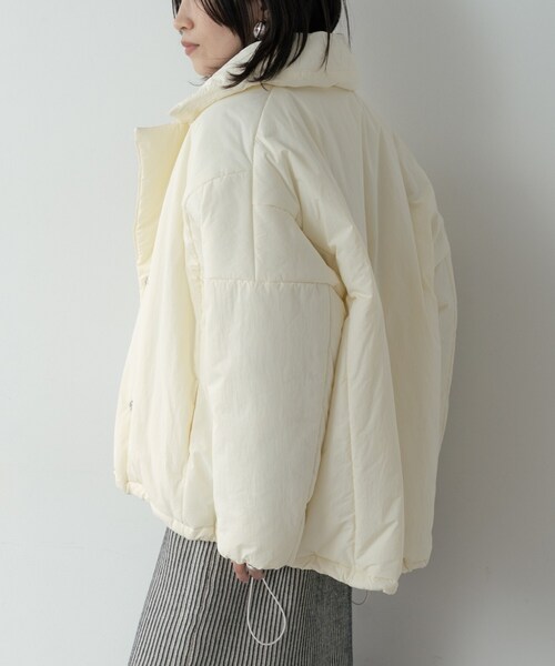 GALLEST（ギャレスト）の「パディングフォルムコート（その他アウター・レディース・オフホワイト/ブラック/ダークブラウン・34/38）」の7枚目の写真