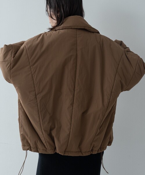 GALLEST（ギャレスト）の「パディングフォルムコート（その他アウター・レディース・オフホワイト/ブラック/ダークブラウン・34/38）」の11枚目の写真