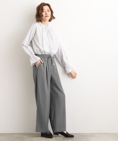 grove（グローブ）の「きれい見えとリラックス感を両立。秋の大人カジュアルに効くイージーパンツ（その他パンツ・レディース・ブラック/ブラウン系/チャコールグレー・02/03/05/04/01）」の6枚目の写真