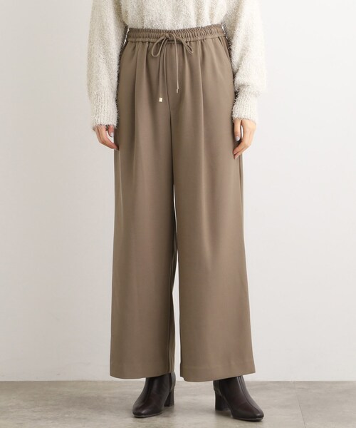 grove（グローブ）の「きれい見えとリラックス感を両立。秋の大人カジュアルに効くイージーパンツ（その他パンツ・レディース・ブラック/ブラウン系/チャコールグレー・02/03/05/04/01）」の17枚目の写真
