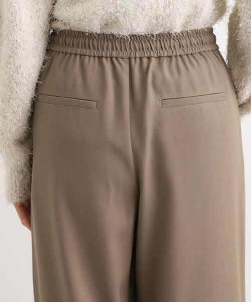 grove（グローブ）の「きれい見えとリラックス感を両立。秋の大人カジュアルに効くイージーパンツ（その他パンツ・レディース・ブラック/ブラウン系/チャコールグレー・02/03/05/04/01）」の21枚目の写真