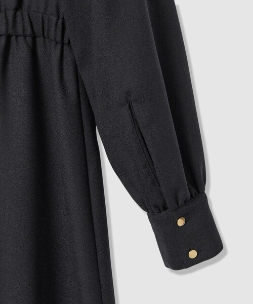 ANAYI（アナイ）の「ウールジョーゼットカシュ ワンピース（ワンピース・レディース・ネイビー/ブルー/グレイッシュベージュ・34/36/38）」の16枚目の写真