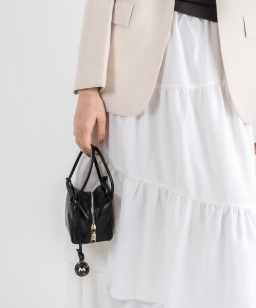 marco masi（マルコマージ）の「【MARCO MASI/マルコマージ】ミニハンドバッグ　キューブバッグ（ハンドバッグ・レディース・シルバー/ブラック・FREE）」の8枚目の写真