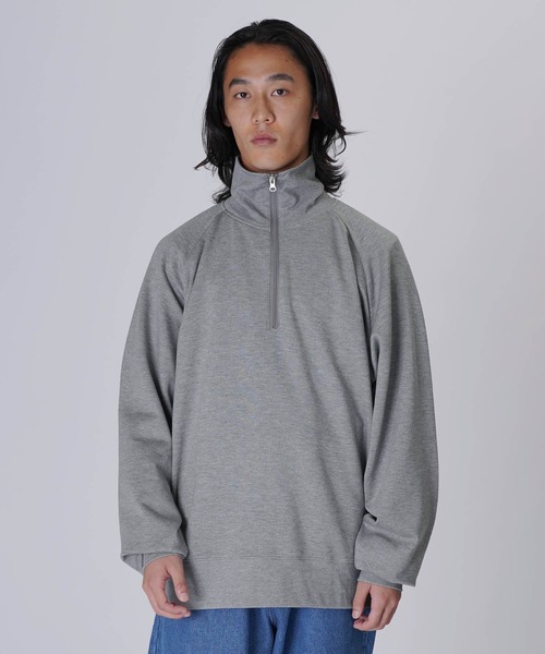 Aphlotus(アプロタス)の「スウェットオーバーサイズハーフジップトレーナー(スウェット・メンズ・グレー/グリーン/ホワイト/ブラック・LARGE/MEDIUM/SMALL)」の20枚目の写真