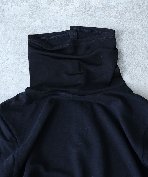 yuni(ユニ )の「コットンキュプラ モックロディhigh neck プルオーバー(Tシャツ/カットソー・レディース・ホワイト/ブラック・FREE)」の4枚目の写真