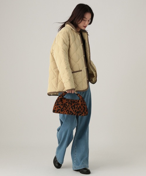 Elura（エルーラ）の「キルティングダウン/593430（ダウンジャケット/コート・レディース・ブラック/ライトベージュ・FREE）」の11枚目の写真