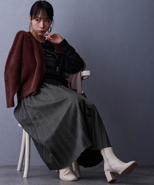 NICOLE white(ニコルホワイト)の「シャギーZIPカーディガン(カーディガン/ボレロ・レディース・グレー/ブラウン/チャコール/オフホワイト/ラベンダー・FREE)」の9枚目の写真