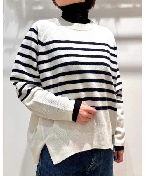 human woman(ヒューマンウーマン)の「◆【ウォッシャブル/7色展開】ウール天竺クルーネックプルオーバー(ニット/セーター・レディース・グレー系その他/ブルー/イエロー/ベージュ/ライトグリーン/ホワイト系その他3/ホワイト系その他・MEDIUM)」の13枚目の写真