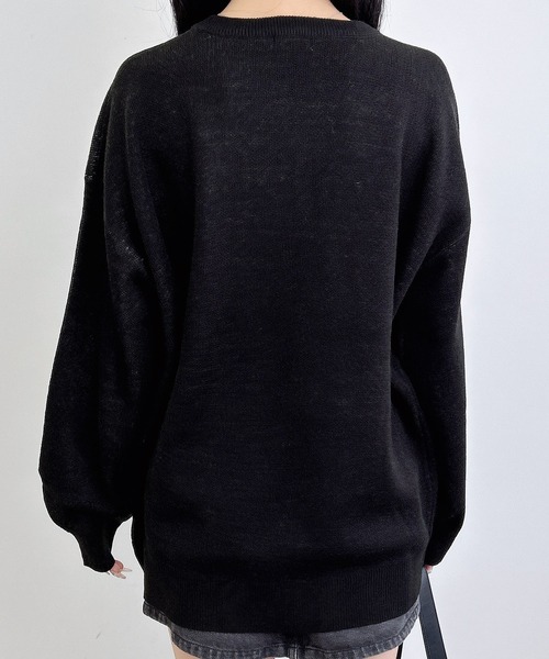 INGNI(イング)の「グラフィックハートロゴニット(ニット/セーター・レディース・グレー系その他3/ホワイト×ブラック/ブラック×ホワイト・M)」の21枚目の写真