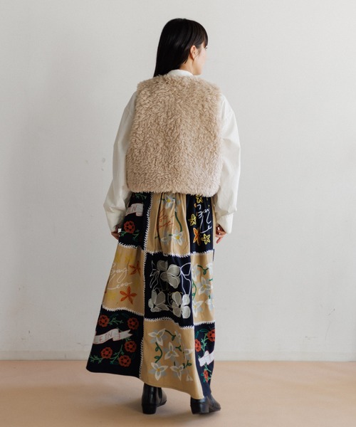 AMERICAN RAG CIE（アメリカンラグシー）の「LEIN パッチワーク刺繍スカート（スカート・レディース・ブラック・FREE）」の13枚目の写真