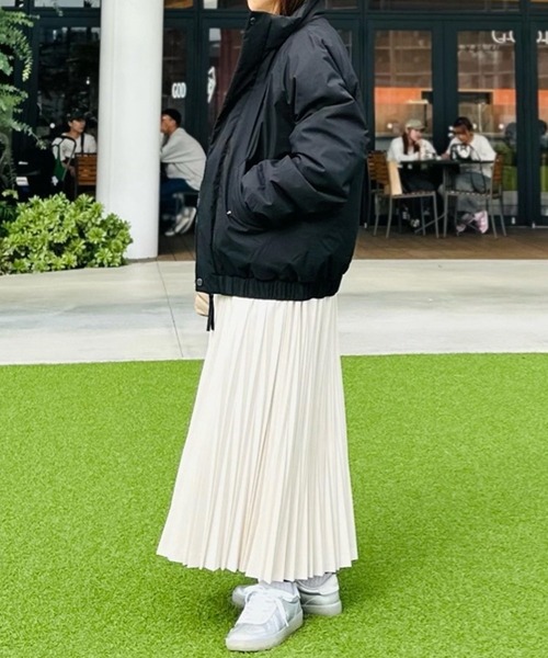 LACOSTE（ラコステ）の「撥水 防風 パデッド ボリュームテクニカルナイロンブルゾン（ダウンジャケット/コート・メンズ・ブラック/ベージュ・48/46/50/52）」の6枚目の写真