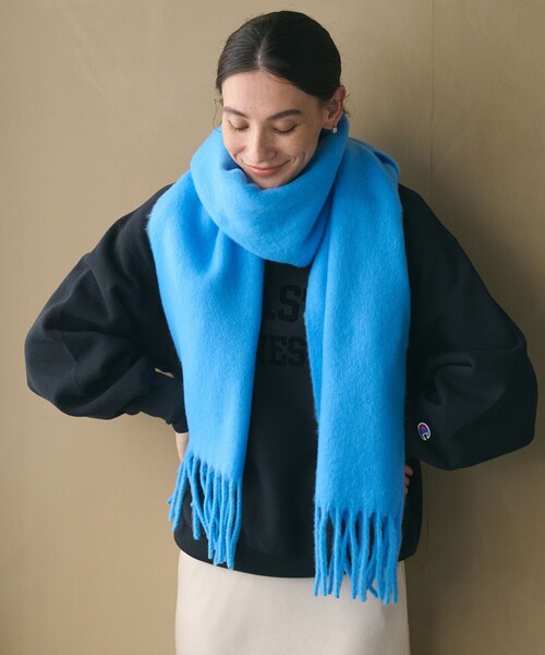 BEAUTY&YOUTH UNITED ARROWS(ビューティーアンドユースユナイテッドアローズ)の「ブークレ マフラー(マフラー・レディース・ターコイズブルー系/グレー系/レッド・FREE)」の14枚目の写真