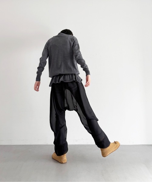 Gimaguas(ギマガス)の「Gimaguas Fille jumper(ニット/セーター・メンズ・ダークグレー・SMALL)」の2枚目の写真