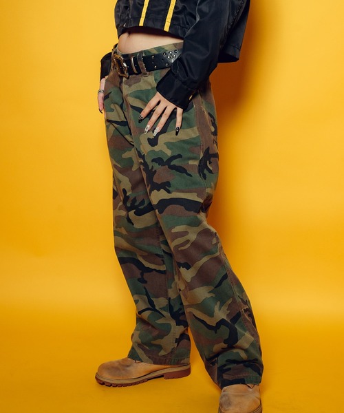Subciety(サブサエティ)の「【WOMEN】Baggy camo pants(その他パンツ・レディース・グリーン/グレー・FREE)」の8枚目の写真