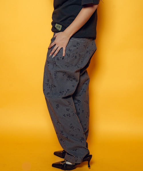 Subciety(サブサエティ)の「【WOMEN】Baggy camo pants(その他パンツ・レディース・グリーン/グレー・FREE)」の5枚目の写真