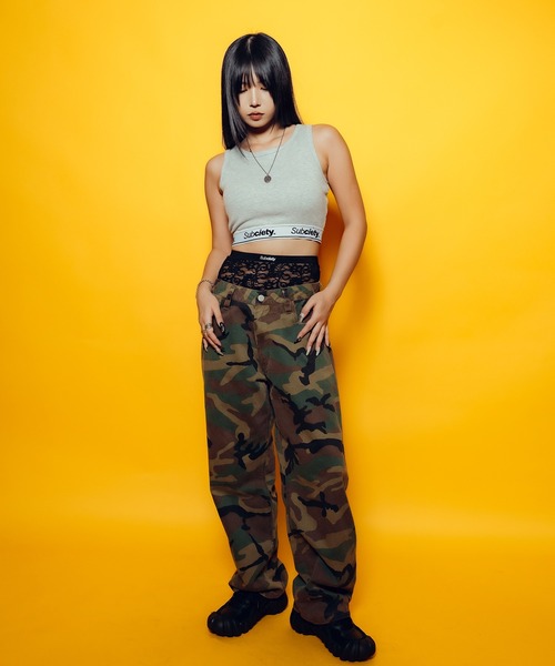Subciety(サブサエティ)の「【WOMEN】Baggy camo pants(その他パンツ・レディース・グリーン/グレー・FREE)」の11枚目の写真